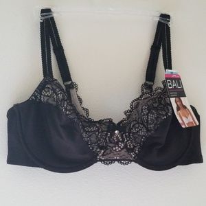 NWT smoothing underwire bra